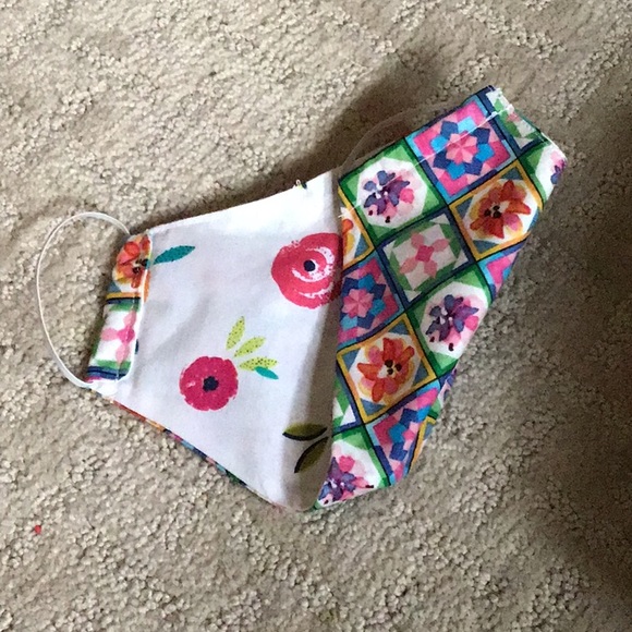 Reversible Mask - Picture 3 of 3